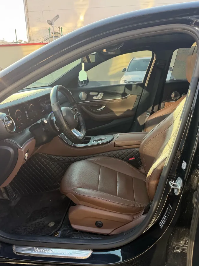 2021 Mercedes-Benz E Class 2.0T 258HP L4 9AT,autocango,china used car exporter,china ev exporter,chinese used car exporter,chinese used ev exporter