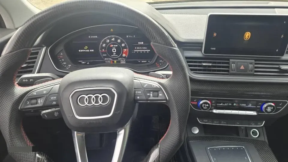 2020 Audi Q5L 2.0T 190HP L4 7DCT,autocango,china used car exporter,china ev exporter,chinese used car exporter,chinese used ev exporter