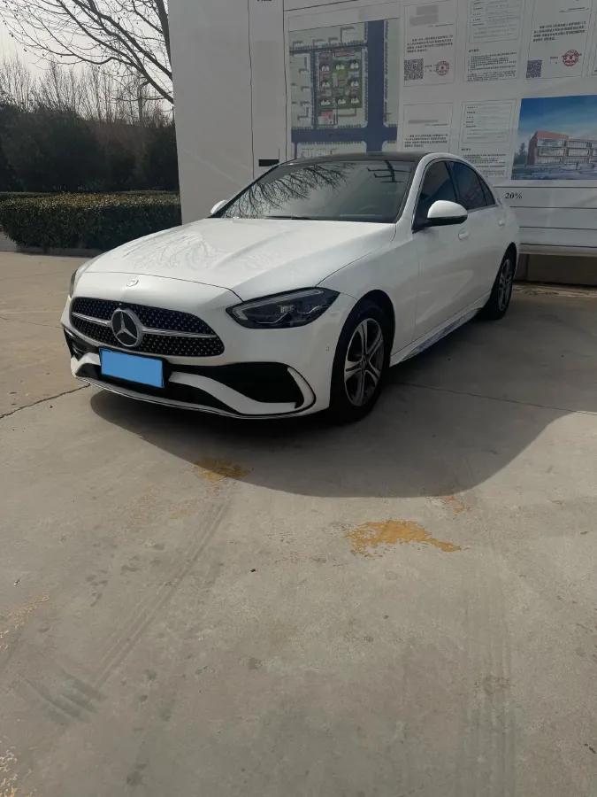 2022 Mercedes-Benz C Class 1.5T 170HP L4 9AT,autocango,china used car exporter,china ev exporter,chinese used car exporter,chinese used ev exporter