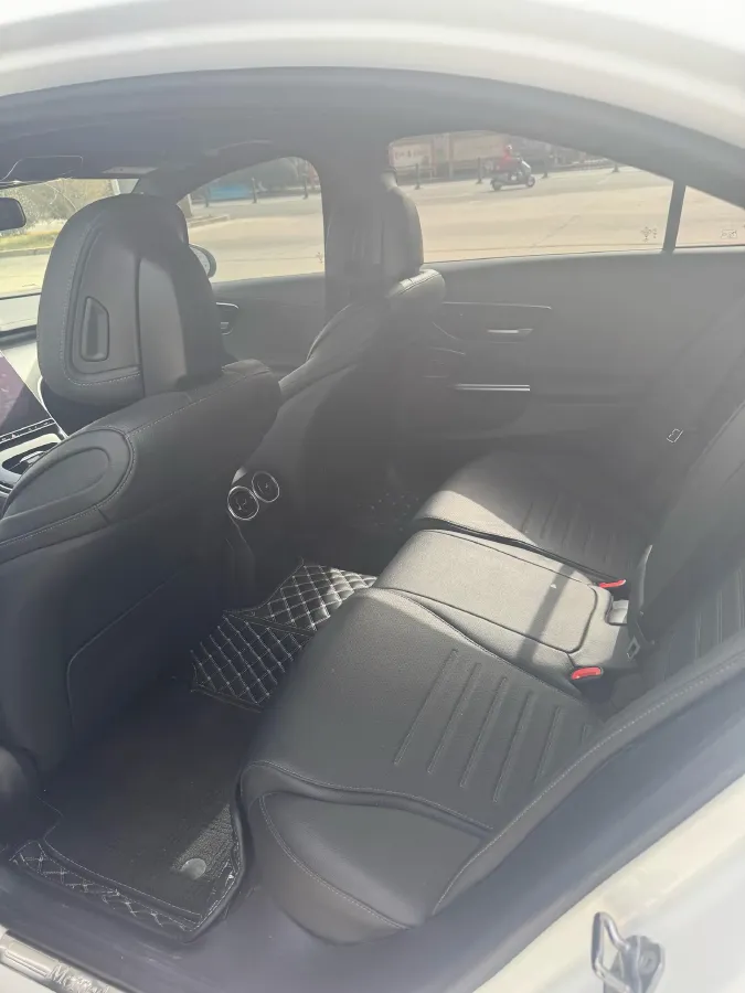 2022 Mercedes-Benz C Class 1.5T 170HP L4 9AT,autocango,china used car exporter,china ev exporter,chinese used car exporter,chinese used ev exporter