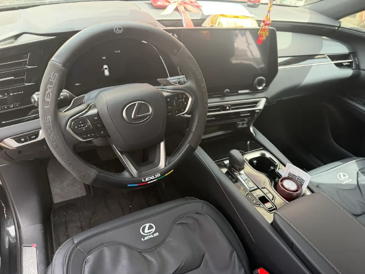 2024 Lexus ES 2.0L 173HP L4 CVT,autocango,china used car exporter,china ev exporter,chinese used car exporter,chinese used ev exporter