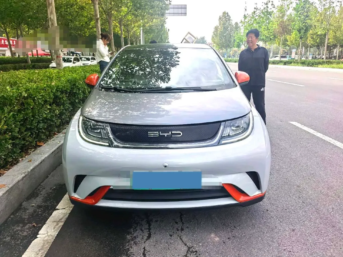 2021 Ford Escort 1.5L 122HP L3 6AT,autocango,china used car exporter,china ev exporter,chinese used car exporter,chinese used ev exporter