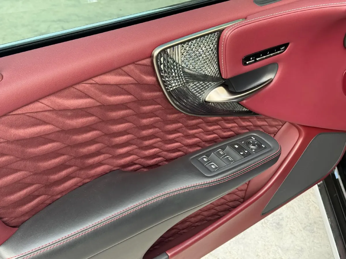 2021 Lexus LS 3.5L 299HP V6 E-CVT Hybrid,autocango,china used car exporter,china ev exporter,chinese used car exporter,chinese used ev exporter