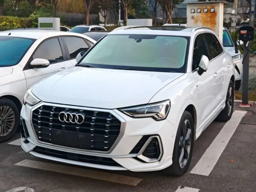 2022 Audi Q3 1.4T 150HP L4 7DCT,autocango,china used car exporter,china ev exporter,chinese used car exporter,chinese used ev exporter