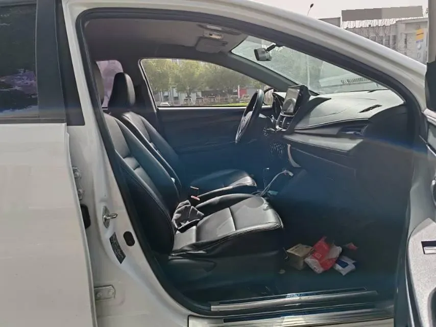 2020 Toyota Yaris L 1.5L 110HP L4 CVT,autocango,china used car exporter,china ev exporter,chinese used car exporter,chinese used ev exporter