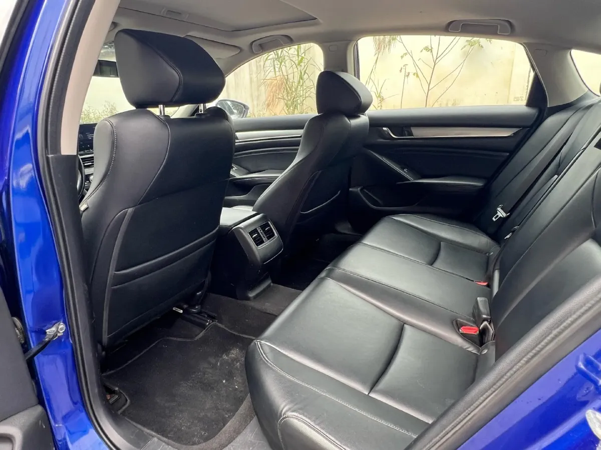 2018 Honda Accord 1.5T 194HP L4 CVT,autocango,china used car exporter,china ev exporter,chinese used car exporter,chinese used ev exporter