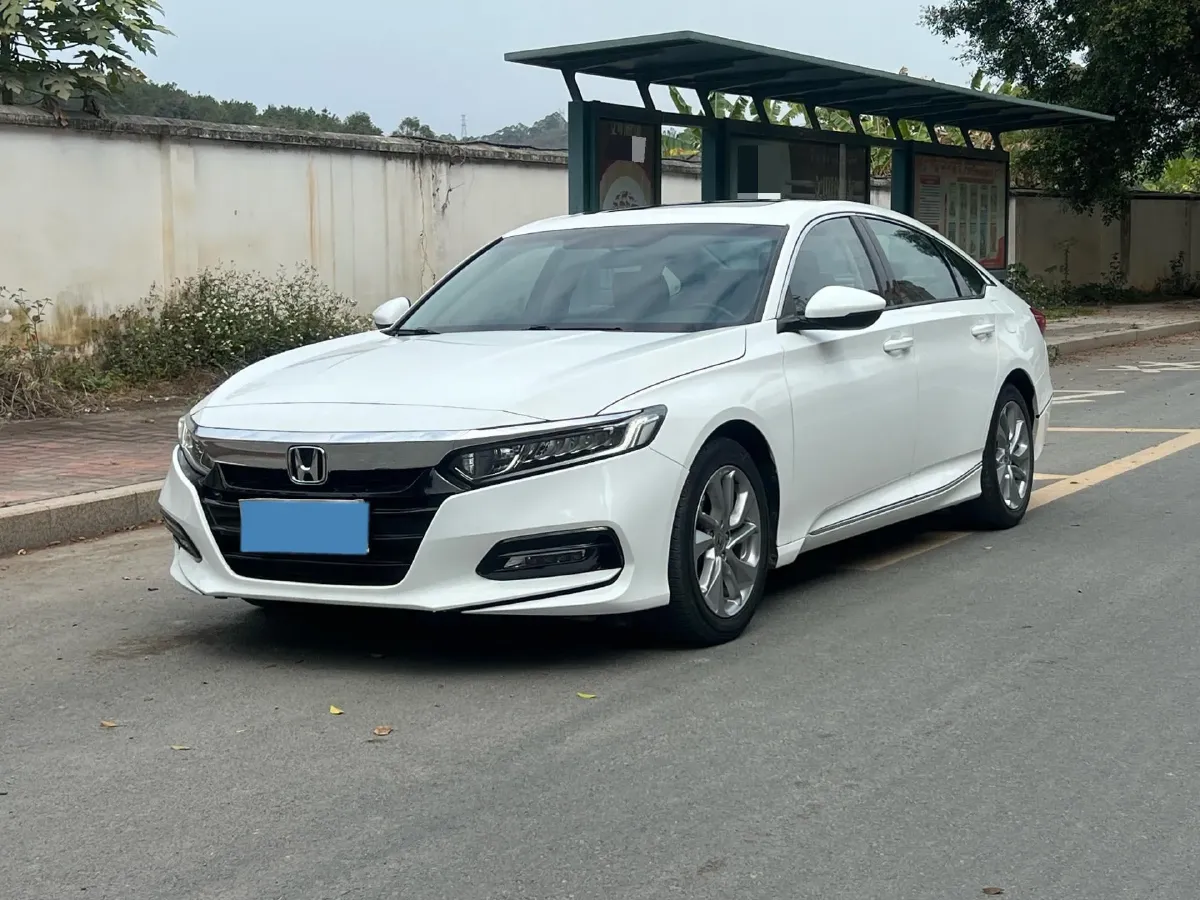2018 Honda Accord 1.5T 194HP L4 CVT,autocango,china used car exporter,china ev exporter,chinese used car exporter,chinese used ev exporter