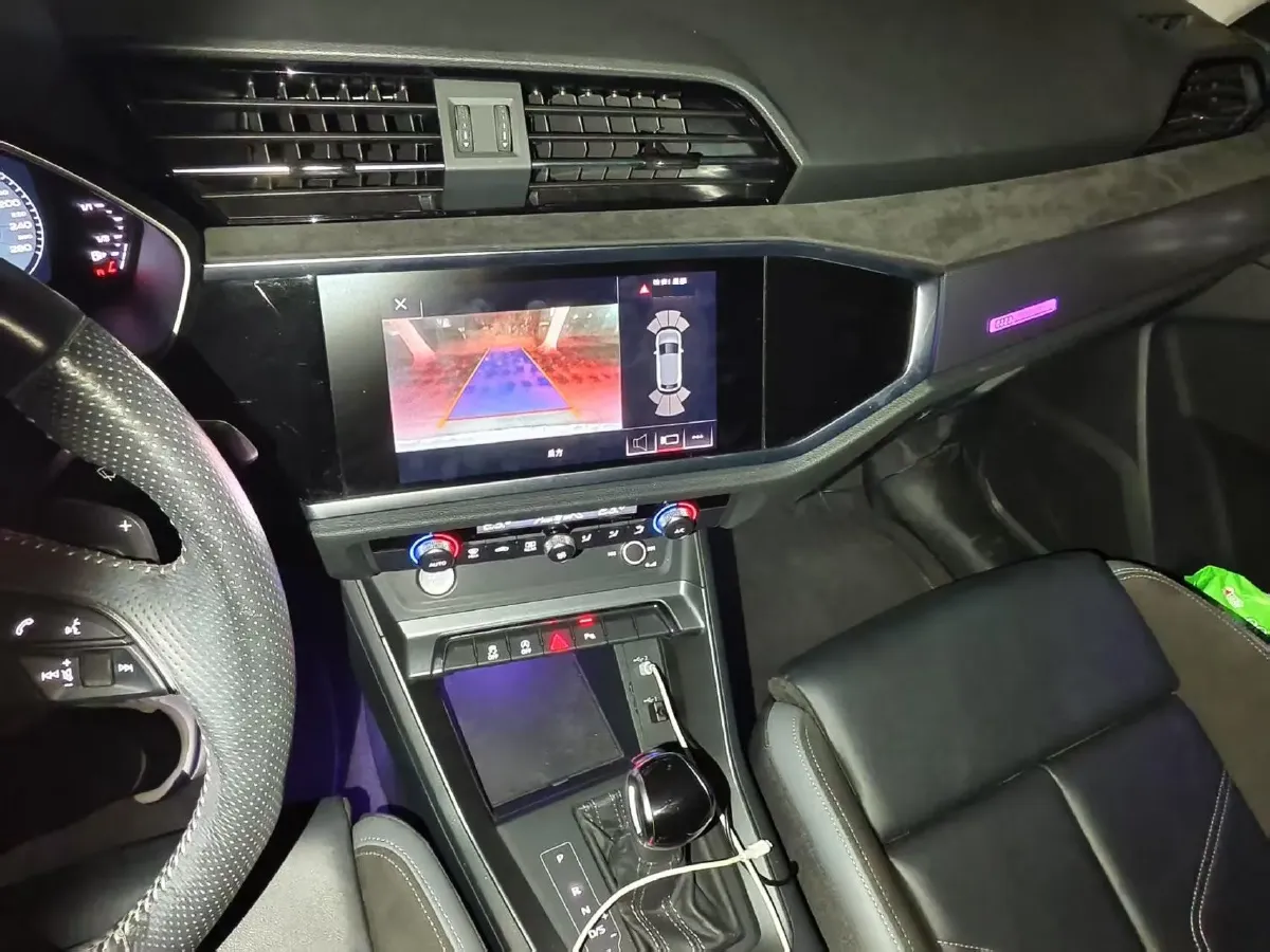 2020 Audi Q3 Sportback 2.0T 186HP L4 7DCT,autocango,china used car exporter,china ev exporter,chinese used car exporter,chinese used ev exporter