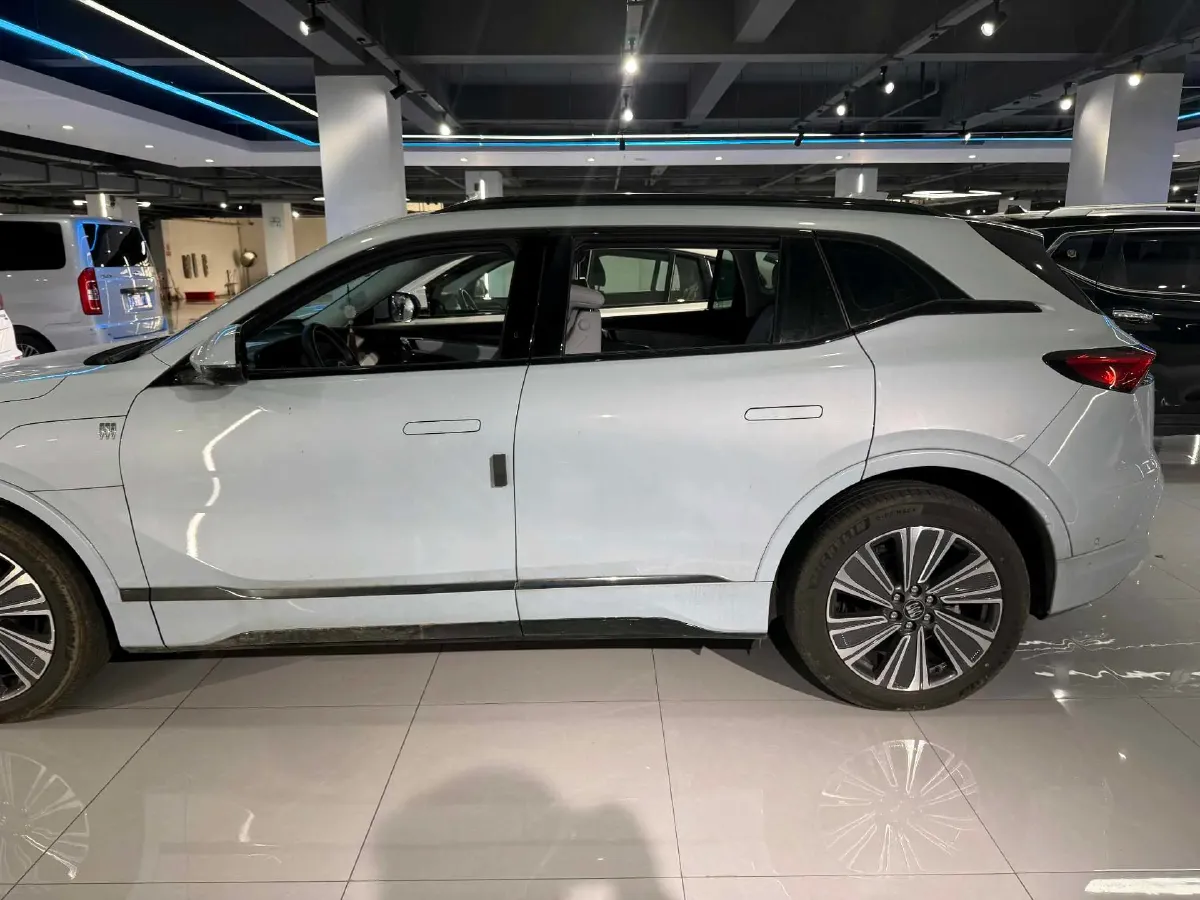 2023 Buick EnvisionPlus 1.5T 211HP L4 9AT,autocango,china used car exporter,china ev exporter,chinese used car exporter,chinese used ev exporter