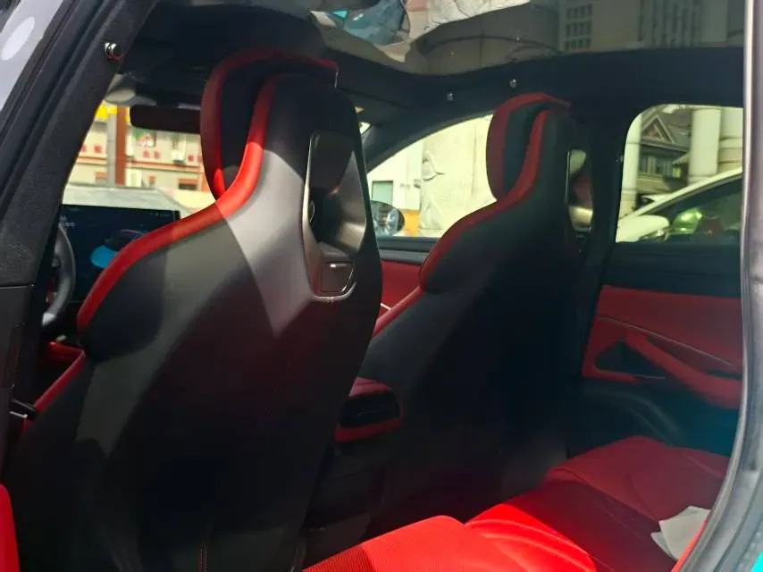 2024 MI SU7 BEV 94.3KWH,autocango,china used car exporter,china ev exporter,chinese used car exporter,chinese used ev exporter