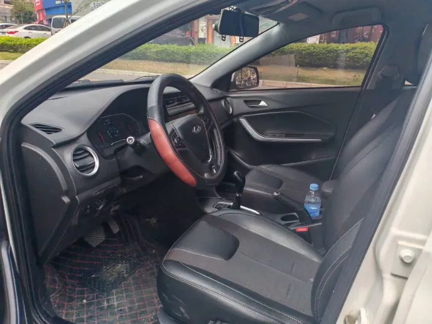 2018 Chery Tiggo 3x 1.5L 106HP L4 4AT,autocango,china used car exporter,china ev exporter,chinese used car exporter,chinese used ev exporter