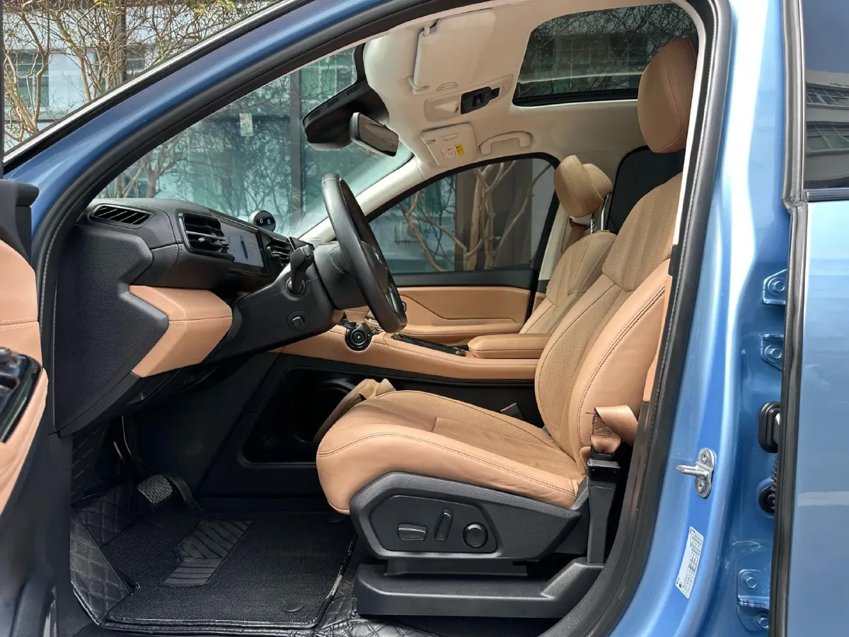 2018 NIO ES8 BEV 70KWH,autocango,china used car exporter,china ev exporter,chinese used car exporter,chinese used ev exporter