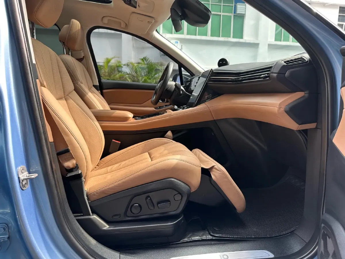 2018 NIO ES8 BEV 70KWH,autocango,china used car exporter,china ev exporter,chinese used car exporter,chinese used ev exporter