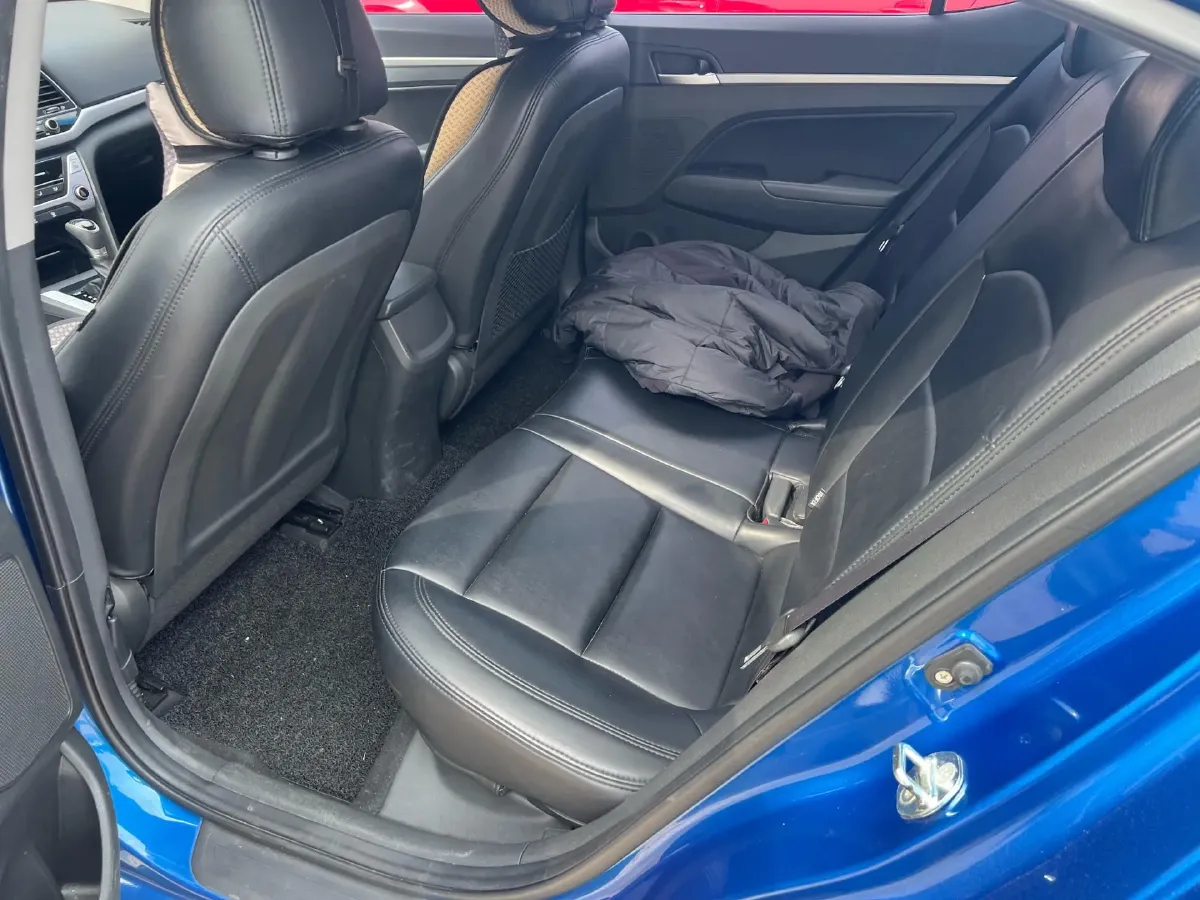 2016 Hyundai Elantra 1.6L 130HP L4 6AT,autocango,china used car exporter,china ev exporter,chinese used car exporter,chinese used ev exporter