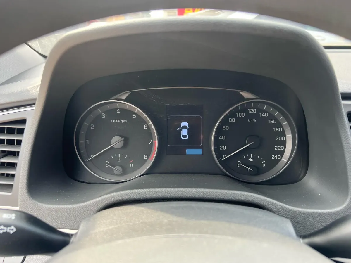 2016 Hyundai Elantra 1.6L 130HP L4 6AT,autocango,china used car exporter,china ev exporter,chinese used car exporter,chinese used ev exporter