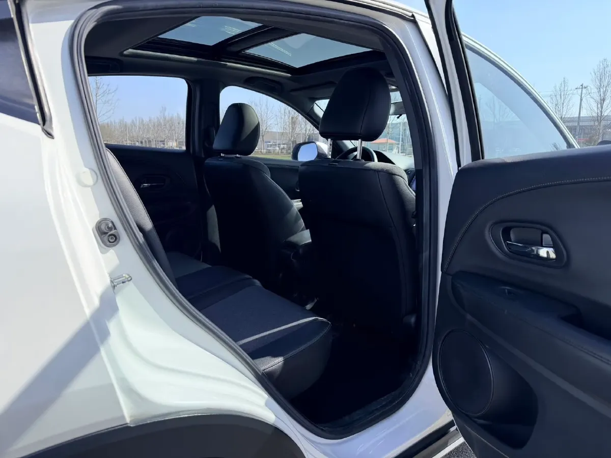 2020 Honda XR-V 1.5T 177HP L4 CVT,autocango,china used car exporter,china ev exporter,chinese used car exporter,chinese used ev exporter