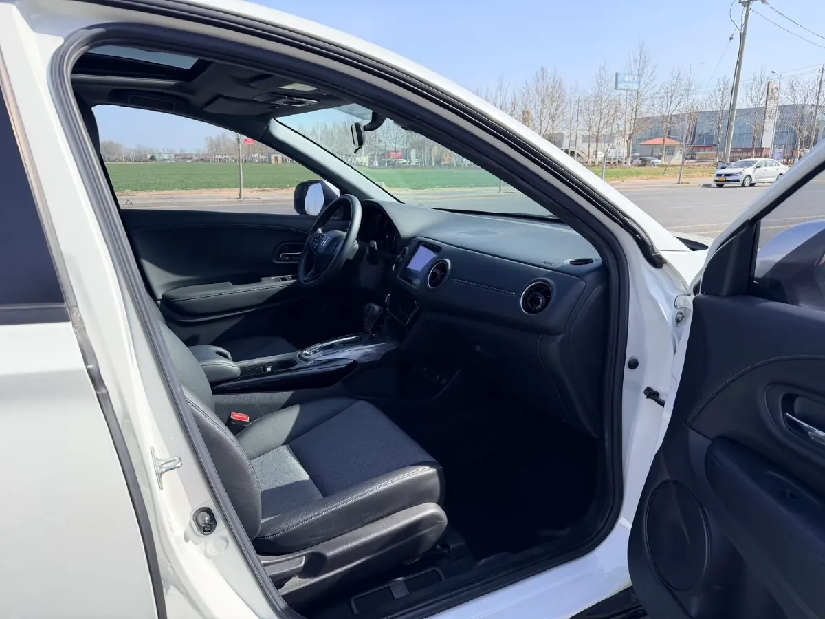 2020 Honda XR-V 1.5T 177HP L4 CVT,autocango,china used car exporter,china ev exporter,chinese used car exporter,chinese used ev exporter