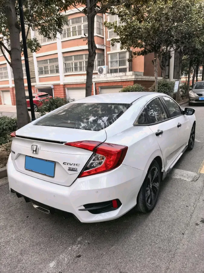 2019 Honda Civic 1.5T 177HP L4 CVT,autocango,china used car exporter,china ev exporter,chinese used car exporter,chinese used ev exporter