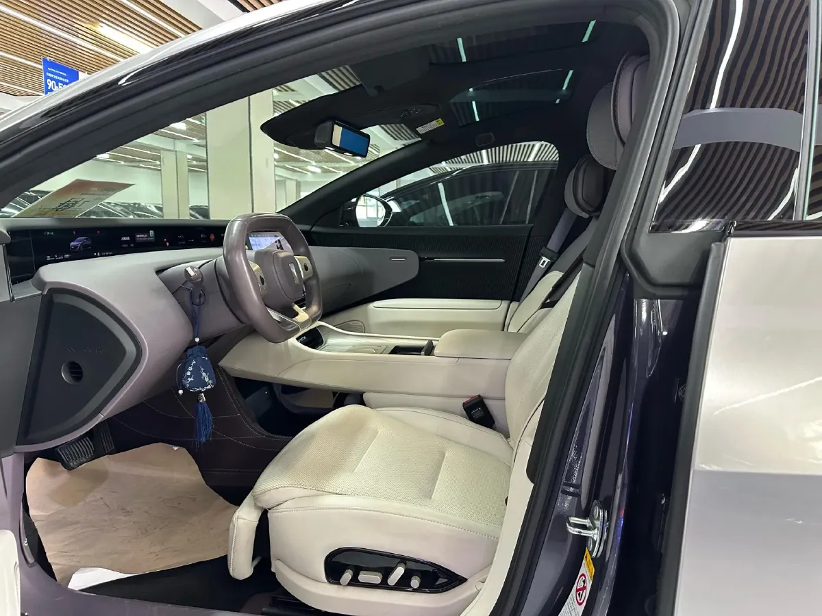 2025 Avatr 12 BEV 94.53KWH,autocango,china used car exporter,china ev exporter,chinese used car exporter,chinese used ev exporter