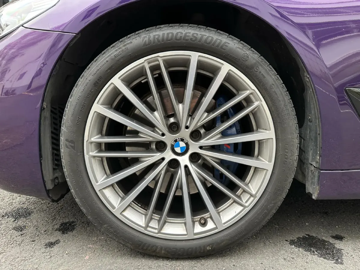 2020 BMW 5 Series 2.0T 252HP L4 8AT,autocango,china used car exporter,china ev exporter,chinese used car exporter,chinese used ev exporter