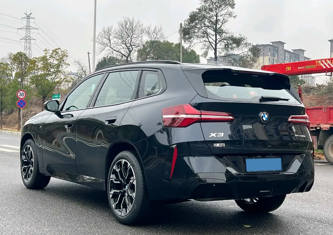2026 BMW X3 2.0T 258HP L4 8AT,autocango,china used car exporter,china ev exporter,chinese used car exporter,chinese used ev exporter