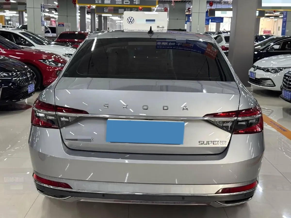 2024 Skoda Superb 1.4T 150HP L4 7DCT,autocango,china used car exporter,china ev exporter,chinese used car exporter,chinese used ev exporter