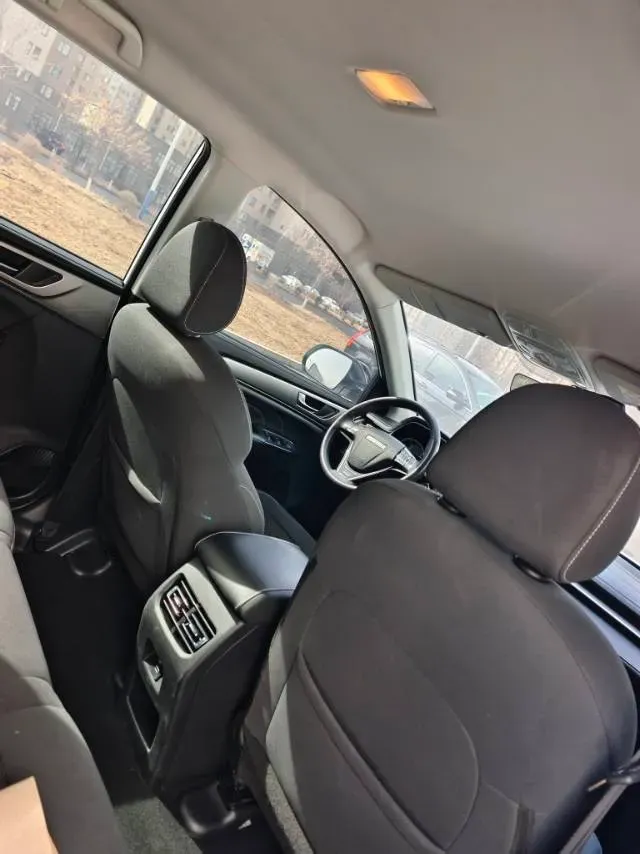 2021 Haval M6 1.5T 150HP L4 7DCT,autocango,china used car exporter,china ev exporter,chinese used car exporter,chinese used ev exporter