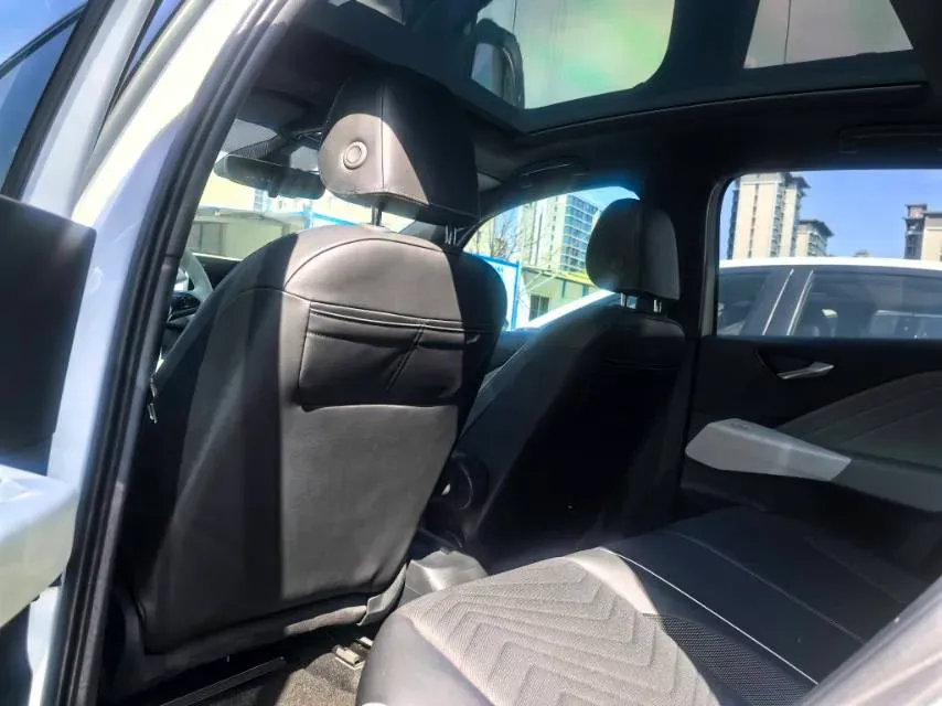 2024 Volkswagen ID.3 BEV 52.8KWH,autocango,china used car exporter,china ev exporter,chinese used car exporter,chinese used ev exporter