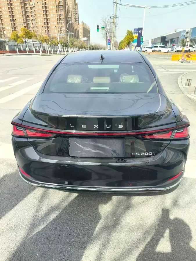 2025 Lexus ES 2.0L 173HP L4 CVT,autocango,china used car exporter,china ev exporter,chinese used car exporter,chinese used ev exporter