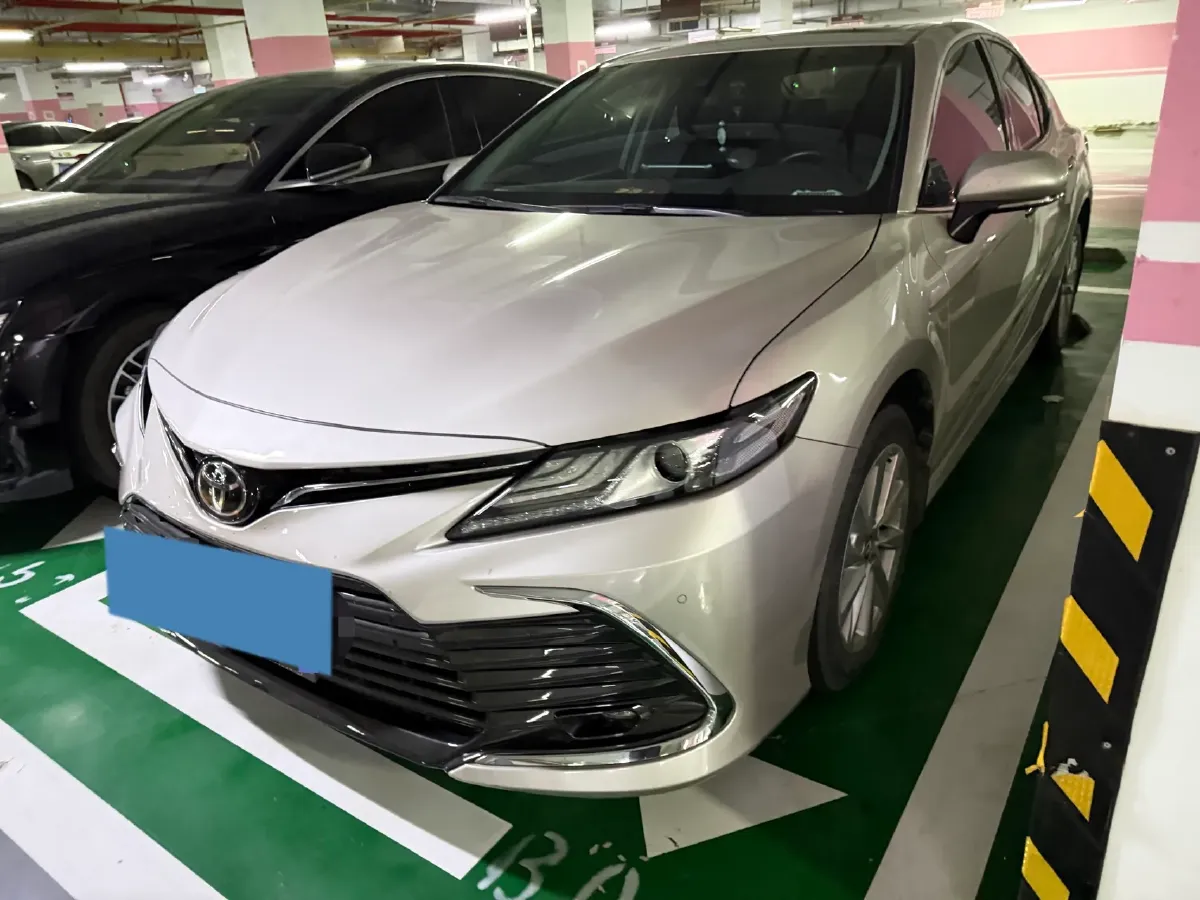 2023 Toyota Camry 2.0L 177HP L4 CVT,autocango,china used car exporter,china ev exporter,chinese used car exporter,chinese used ev exporter