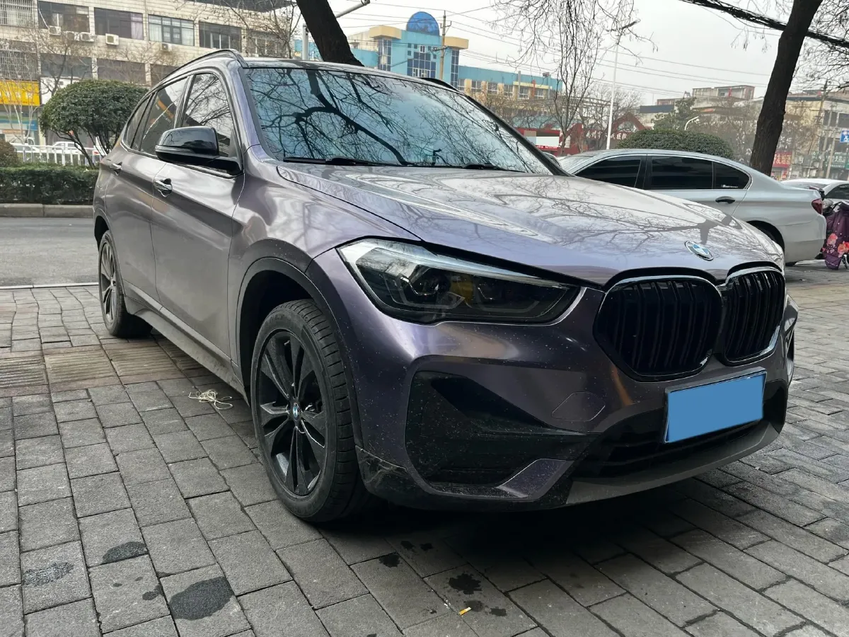 2020 BMW X1 1.5T 140HP L3 7DCT,autocango,china used car exporter,china ev exporter,chinese used car exporter,chinese used ev exporter