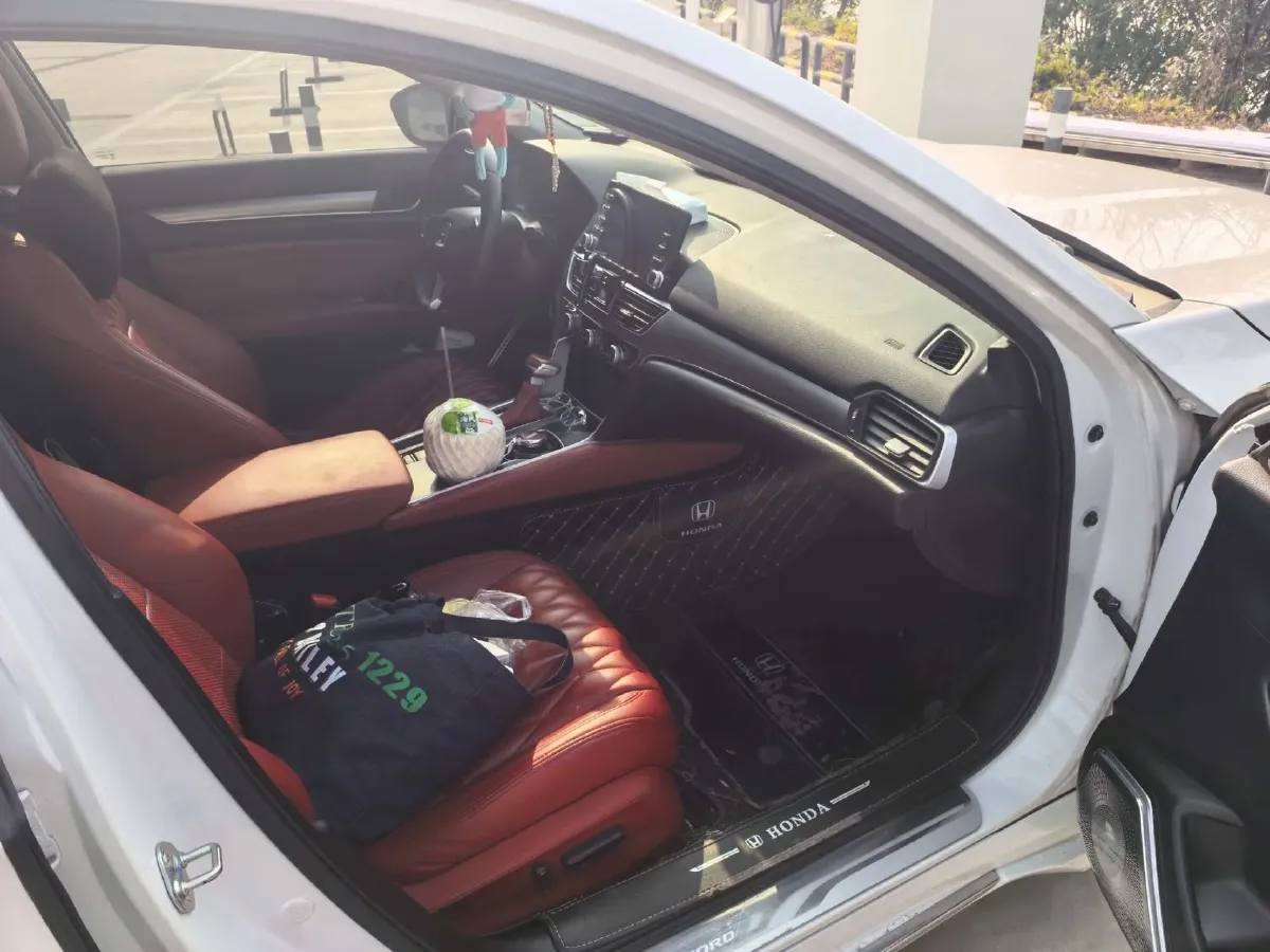 2018 Honda Accord 1.5T 194HP L4 CVT,autocango,china used car exporter,china ev exporter,chinese used car exporter,chinese used ev exporter