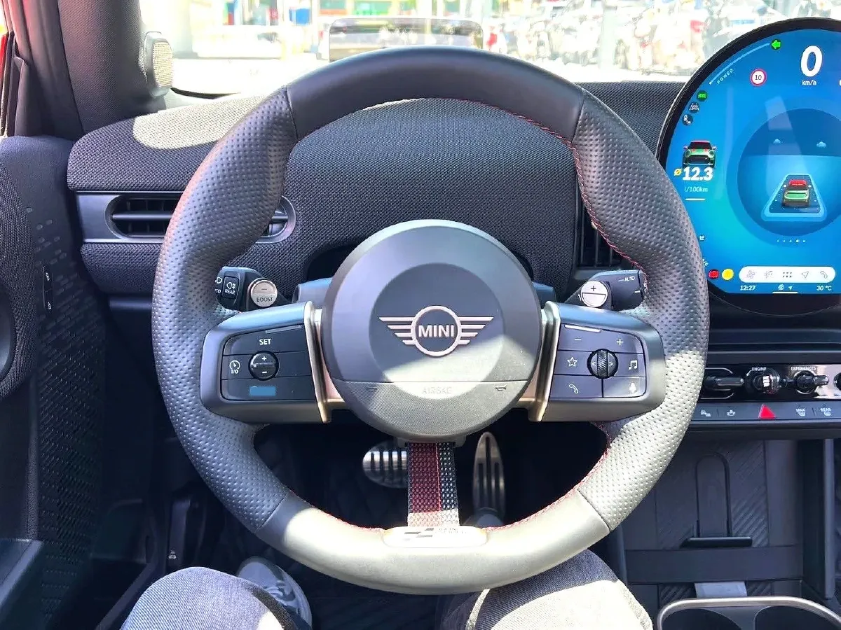 2025 MINI JCW 2.0T 231HP L4 7DCT,autocango,china used car exporter,china ev exporter,chinese used car exporter,chinese used ev exporter