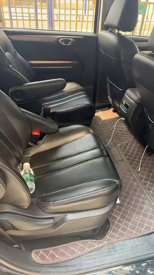 2023 GAC Trumpchi M6 1.5T 177HP L4 7DCT,autocango,china used car exporter,china ev exporter,chinese used car exporter,chinese used ev exporter