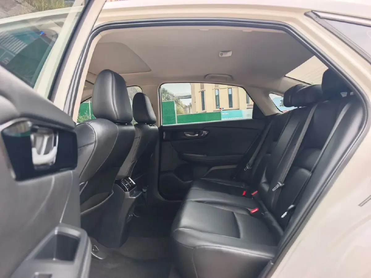 2022 Honda Crider 1.0T 122HP L3 CVT,autocango,china used car exporter,china ev exporter,chinese used car exporter,chinese used ev exporter