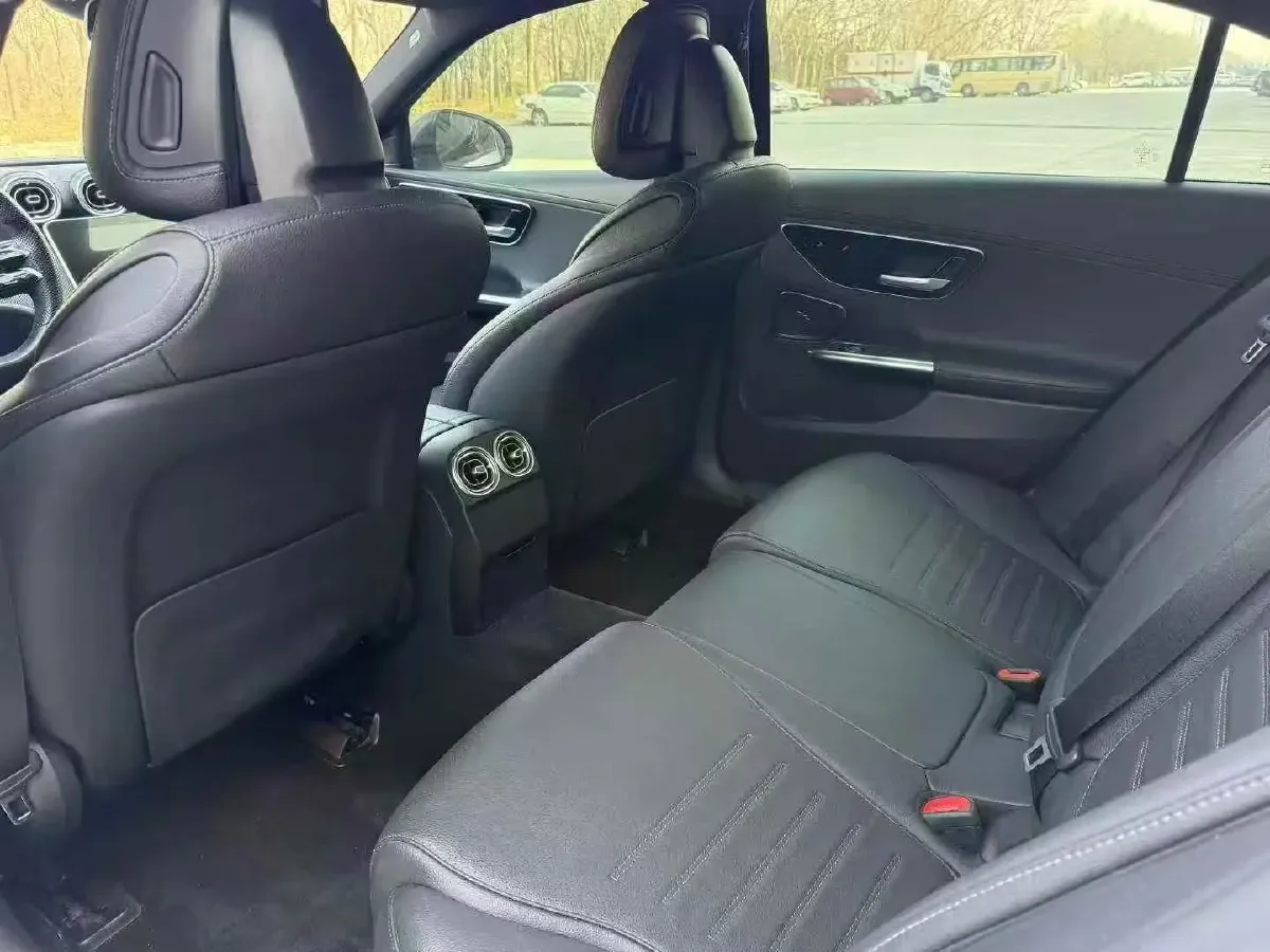 2022 Mercedes-Benz C Class 1.5T 204HP L4 9AT,autocango,china used car exporter,china ev exporter,chinese used car exporter,chinese used ev exporter