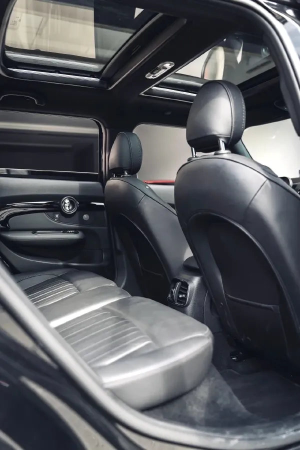 2023 MINI JCW CLUBMAN 2.0T 272HP L4 8AT,autocango,china used car exporter,china ev exporter,chinese used car exporter,chinese used ev exporter