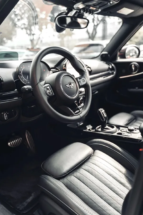 2023 MINI JCW CLUBMAN 2.0T 272HP L4 8AT,autocango,china used car exporter,china ev exporter,chinese used car exporter,chinese used ev exporter