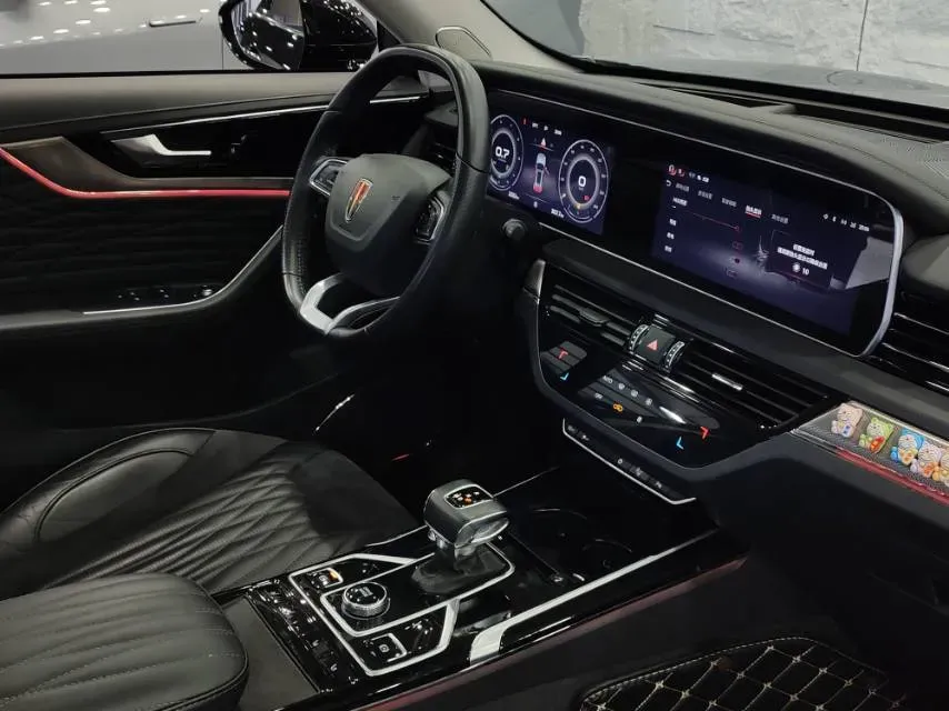 2022 HongQi HS5 2.0T 224HP L4 6AT,autocango,china used car exporter,china ev exporter,chinese used car exporter,chinese used ev exporter