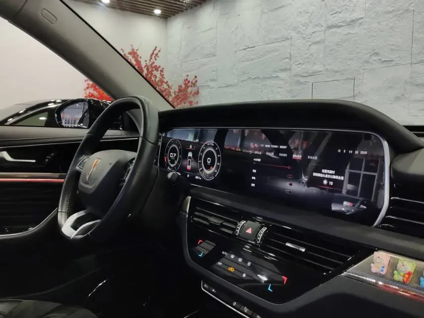 2022 HongQi HS5 2.0T 224HP L4 6AT,autocango,china used car exporter,china ev exporter,chinese used car exporter,chinese used ev exporter