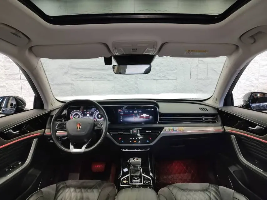 2022 HongQi HS5 2.0T 224HP L4 6AT,autocango,china used car exporter,china ev exporter,chinese used car exporter,chinese used ev exporter