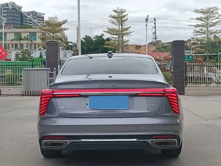 2023 HongQi H5 2.0T 224HP L4 8AT,autocango,china used car exporter,china ev exporter,chinese used car exporter,chinese used ev exporter