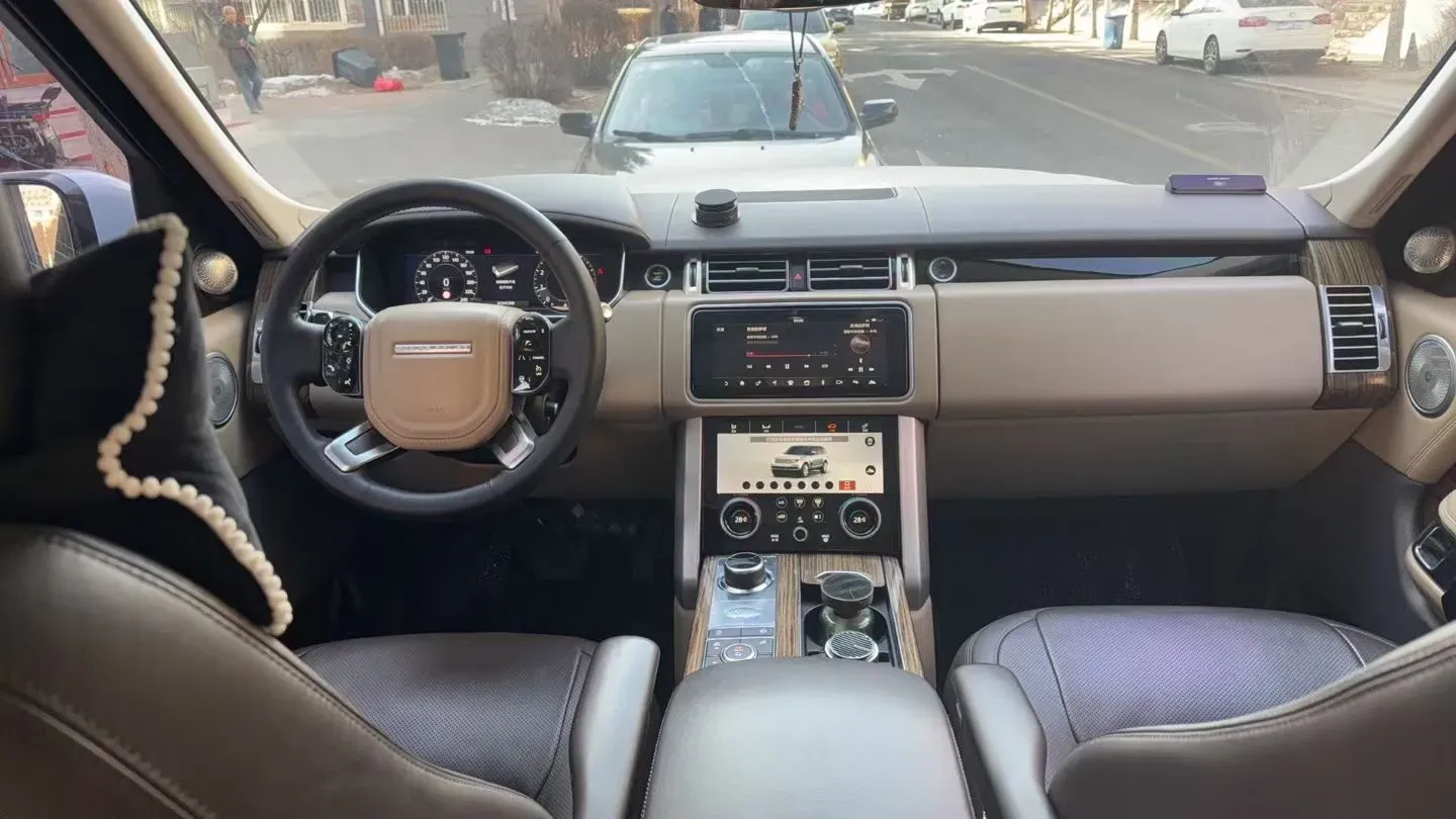 2018 Land Rover Range Rover Evoque 2.0T 241HP L4 9AT,autocango,china used car exporter,china ev exporter,chinese used car exporter,chinese used ev exporter