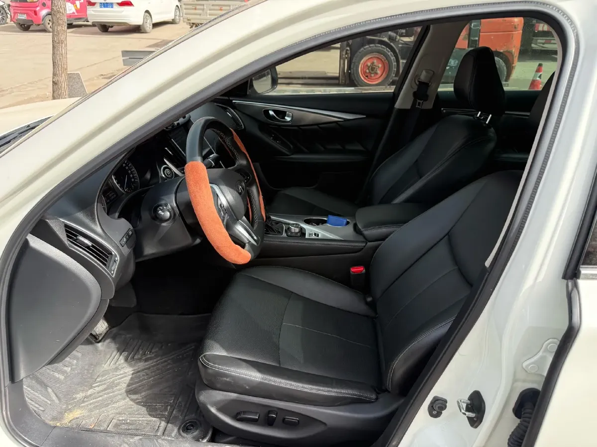 2022 Infiniti Q50L 2.0T 211HP L4 7AT,autocango,china used car exporter,china ev exporter,chinese used car exporter,chinese used ev exporter