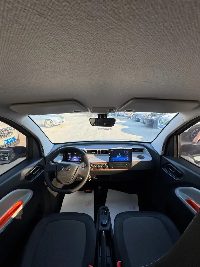 2022 WuLing HongGuang MINI EV BEV 13.9KWH,autocango,china used car exporter,china ev exporter,chinese used car exporter,chinese used ev exporter