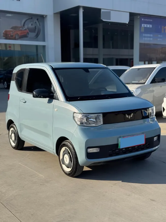 2022 WuLing HongGuang MINI EV BEV 13.9KWH,autocango,china used car exporter,china ev exporter,chinese used car exporter,chinese used ev exporter