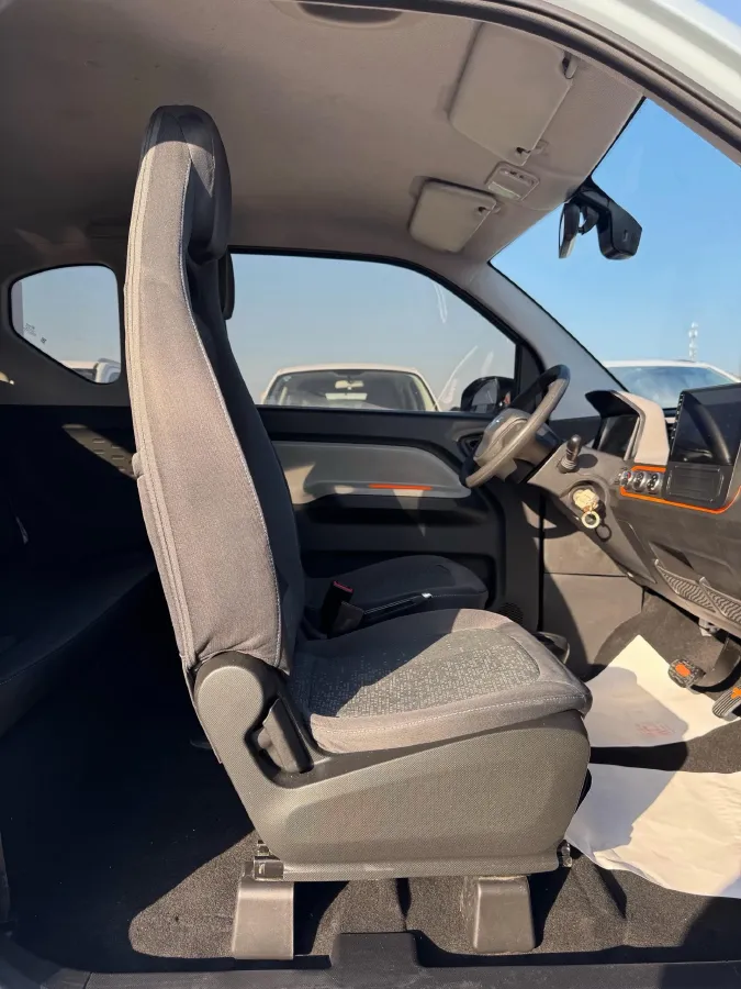 2022 WuLing HongGuang MINI EV BEV 13.9KWH,autocango,china used car exporter,china ev exporter,chinese used car exporter,chinese used ev exporter