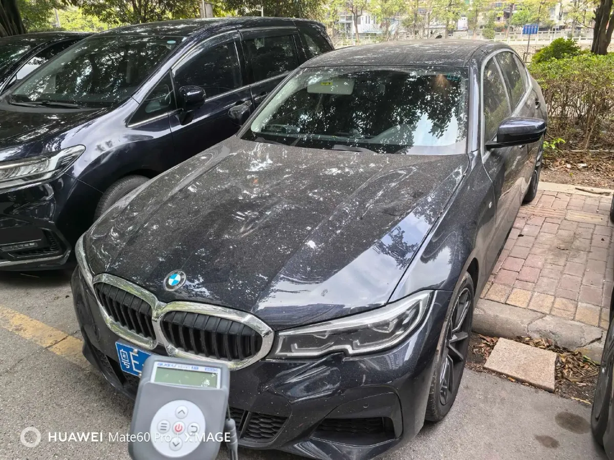 2022 BMW 3 Series 2.0T 156HP L4 8AT,autocango,china used car exporter,china ev exporter,chinese used car exporter,chinese used ev exporter