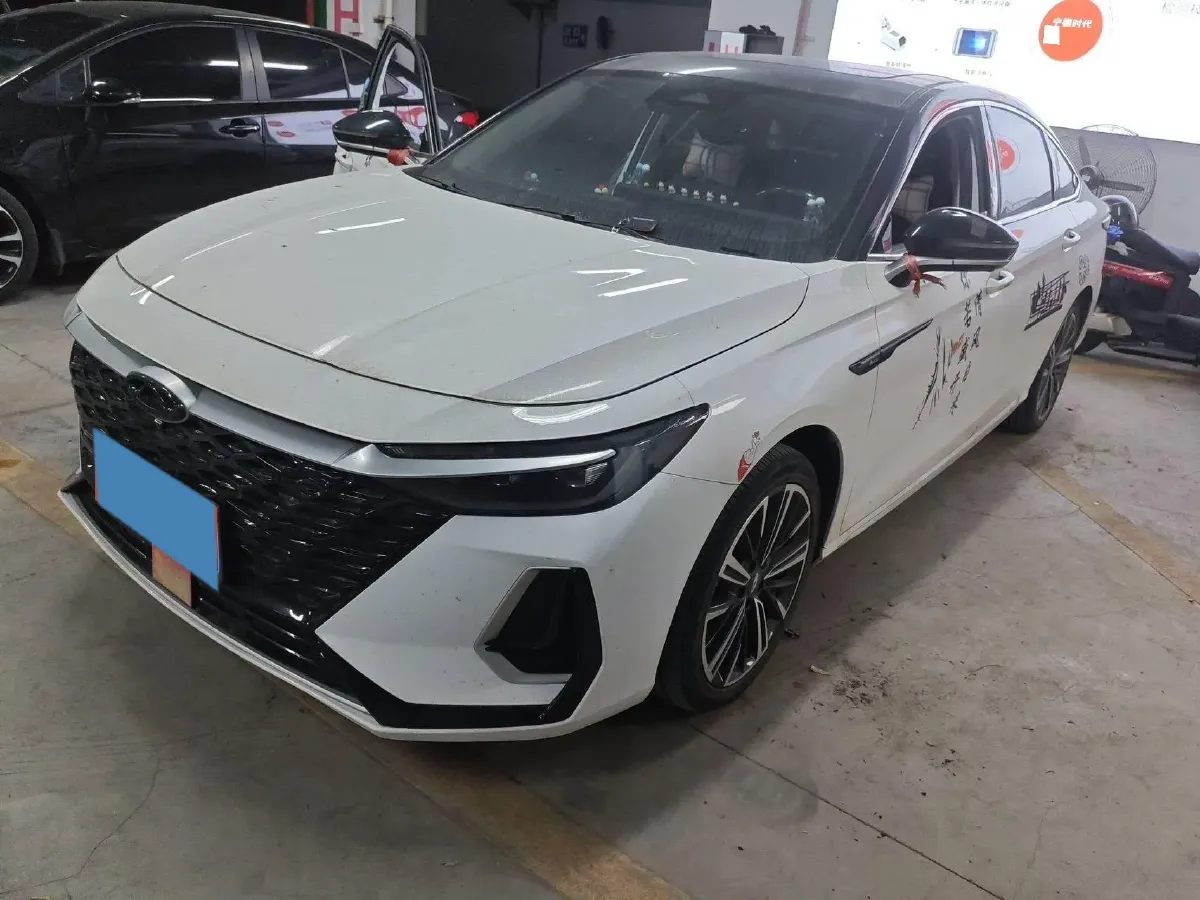 2024 Chery Arrizo 8 1.6T 197HP L4 7DCT,autocango,china used car exporter,china ev exporter,chinese used car exporter,chinese used ev exporter