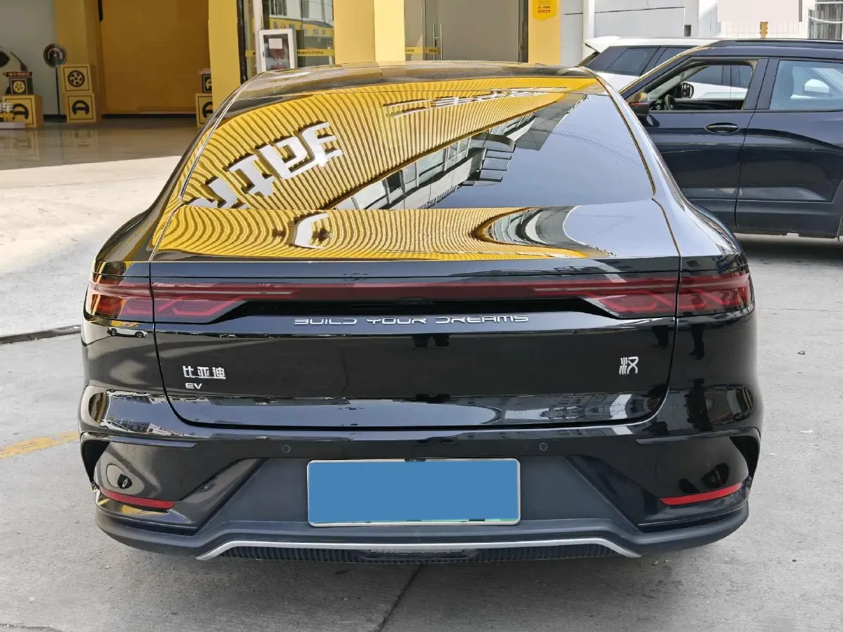 2025 BYD Han BEV 60.48KWH,autocango,china used car exporter,china ev exporter,chinese used car exporter,chinese used ev exporter